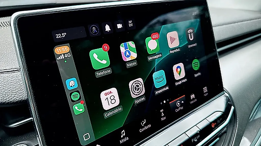 Apple CarPlay не работает?