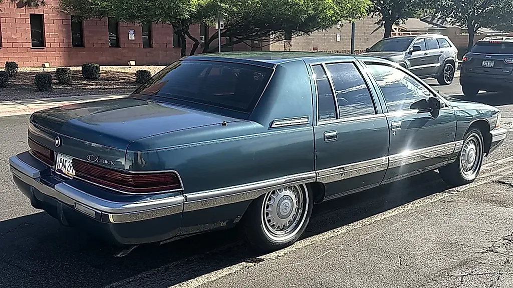 Возвращение роскоши: Buick Roadmaster 1994-96
