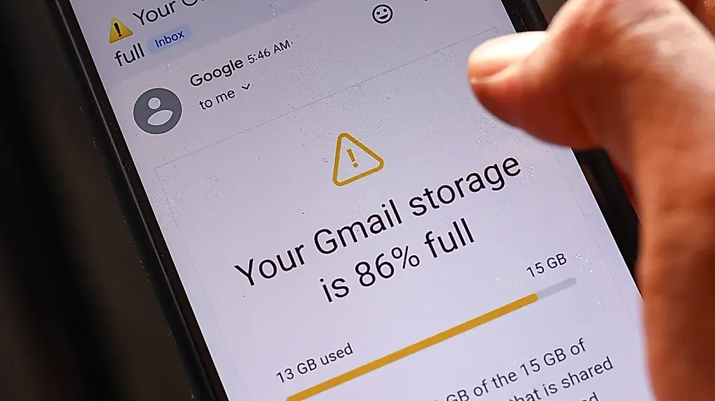 Как освободить место в Google Диске, изменив одну настройку на Android