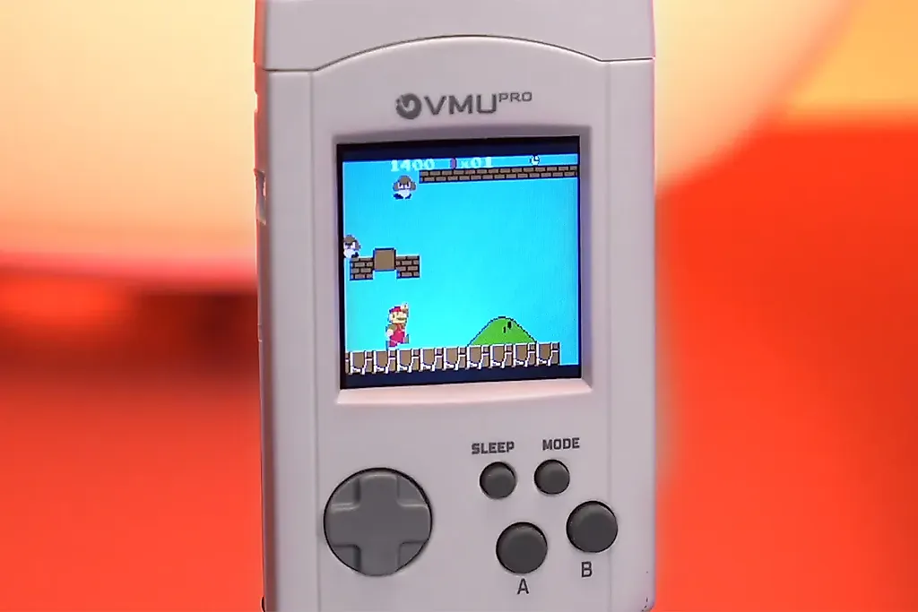 VMU Pro: Наша память становится портативной!