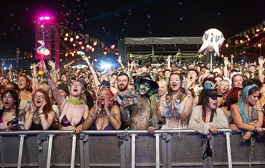 Когда весь Boomtown завыл от оповещения