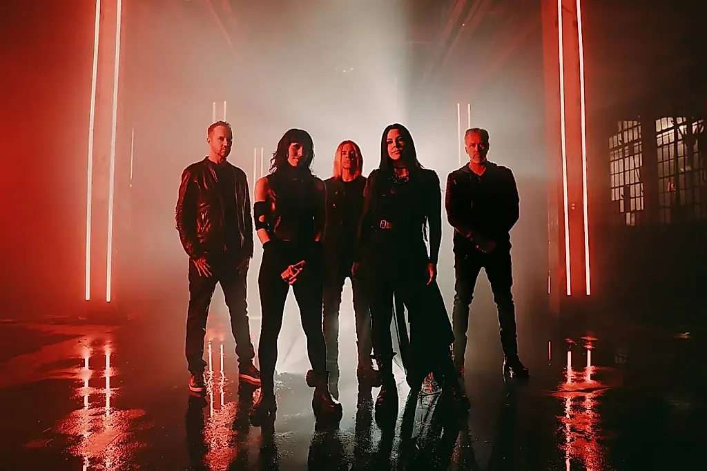 Новый альбом Evanescence: За кулисами триумфа