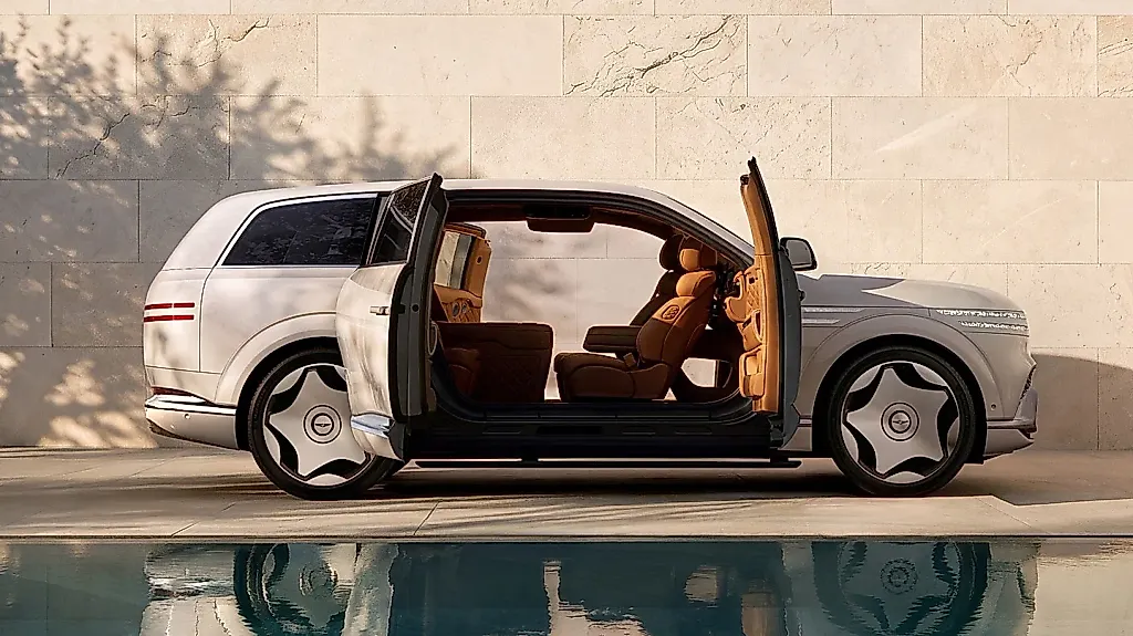 Genesis GV90 NeoLun — роскошный электровнедорожник с подогревом пола и дверями-«карета»
