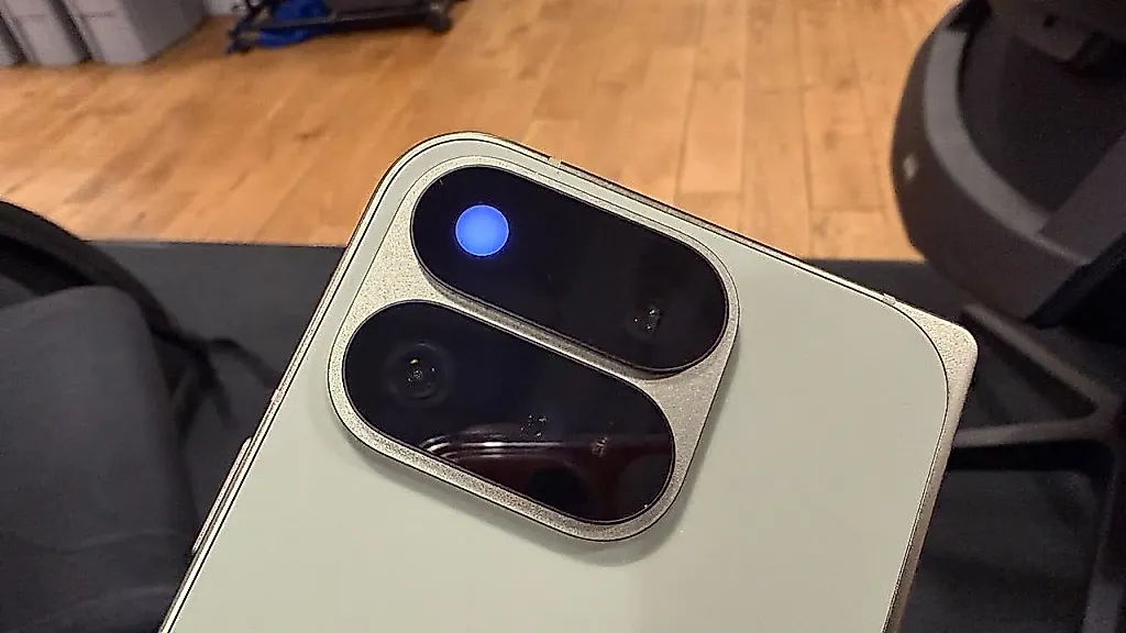 Про HiLight LED в Pixel 11 Pro и народную смекалку