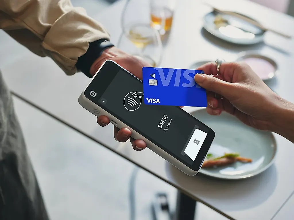 Square запускает ручной терминал за $399: скажи 'прощай', iPhone!