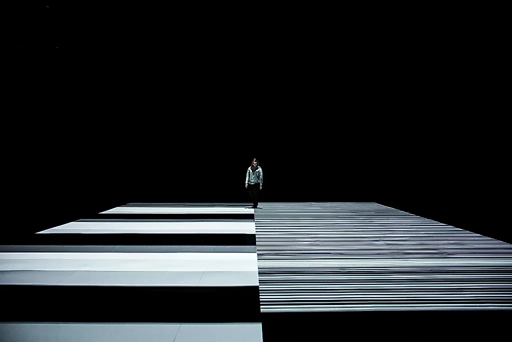 Ryoji Ikeda получил премию Nam June Paik — математика, ошибки и политика данных