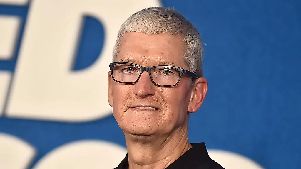 Тим Кук: 15 лет превращения Apple в машину денег