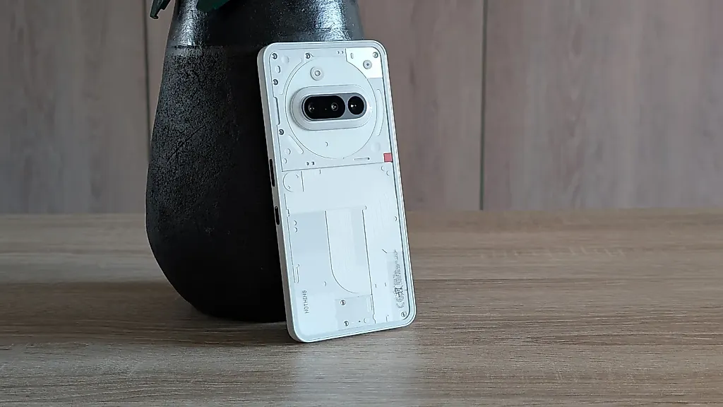 Nothing Phone 3: утечки и жаркие ожидания