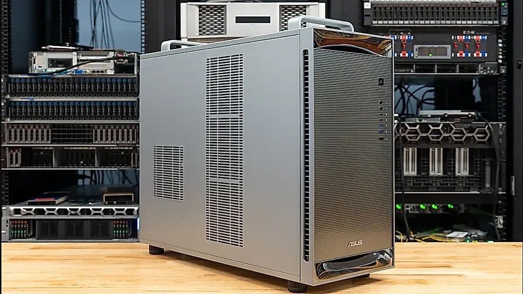 Asus собрала настольный ИИ-суперкомпьютер за $120 000: GB300 DGX сравнили с Mac Pro