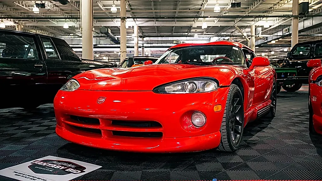 R/T: две эпохи Dodge