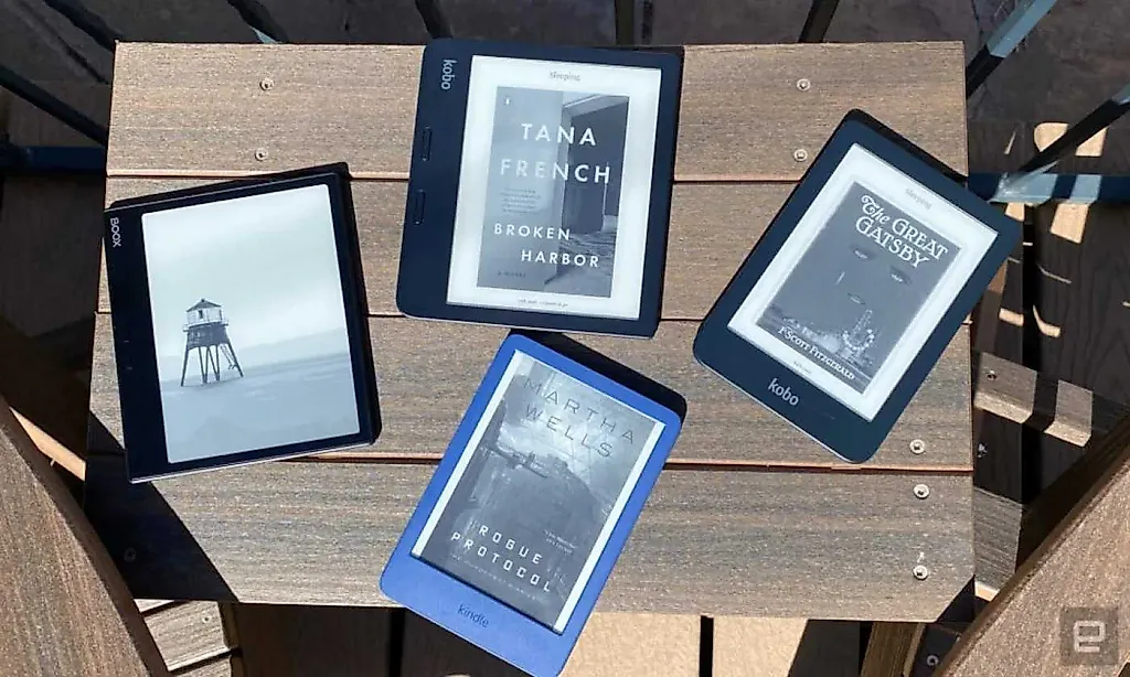 Трамп заканчивает с библиотеками: Дайте-ка мне хавать ваши книги!