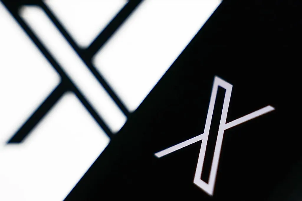 X приостанавливает зашифрованные сообщения как туча над солнечным днем