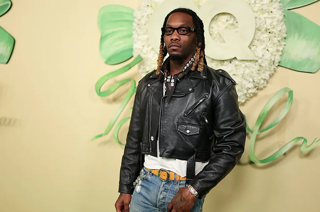 Offset отключает социальные сети на фоне разборок с Cardi B и Стефоном Диггсом