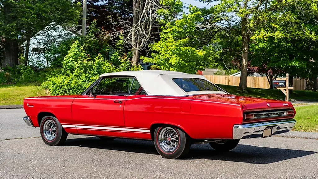 1966 Mercury Cyclone GT Convertible: пейс-кар для настоящих ценителей
