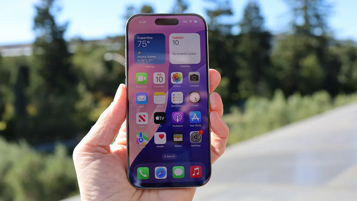 Репетируем iPhone 17: тоньше, быстрее и все еще непонятно?