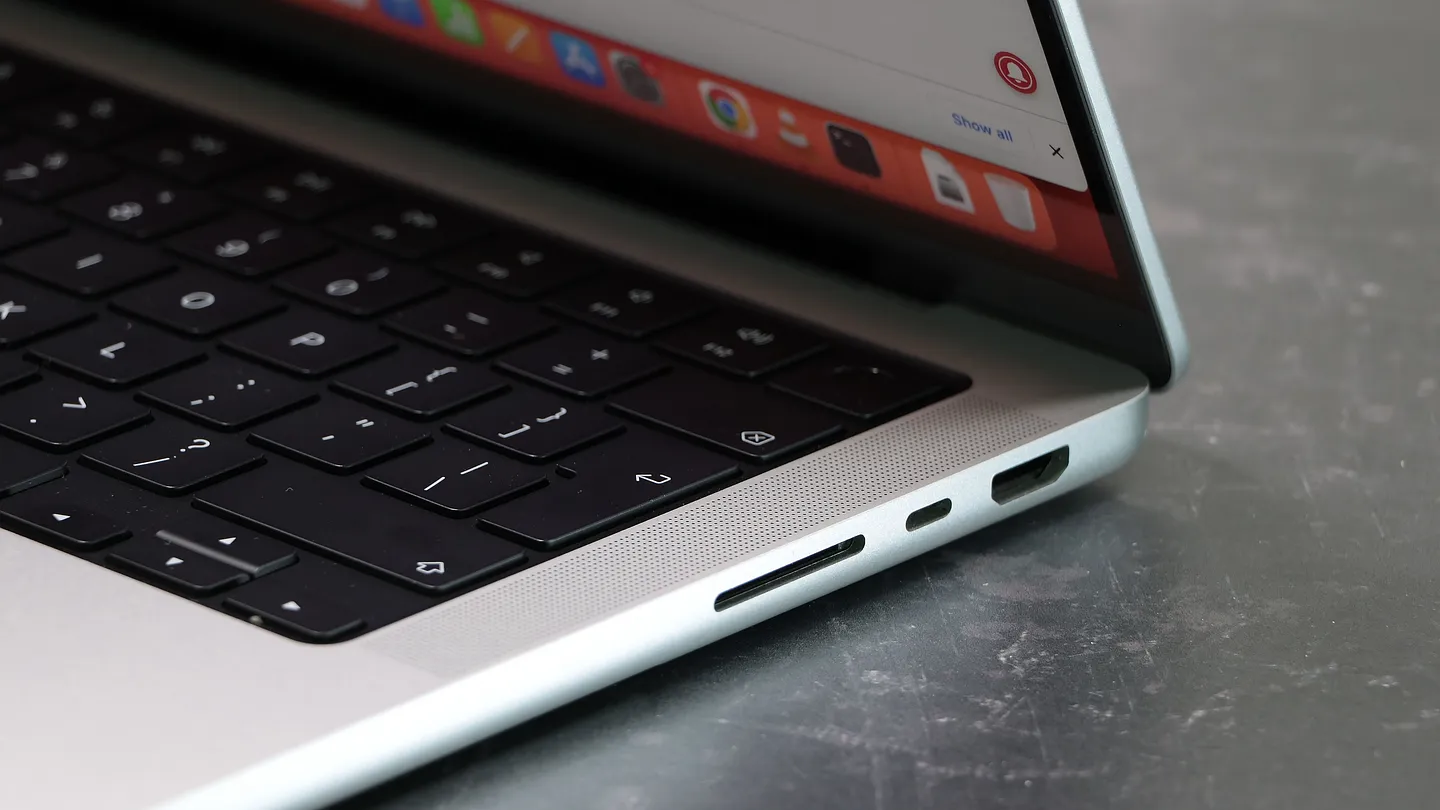 Apple сильно задержит релиз нового MacBook Pro: М5 не раньше 2026 года