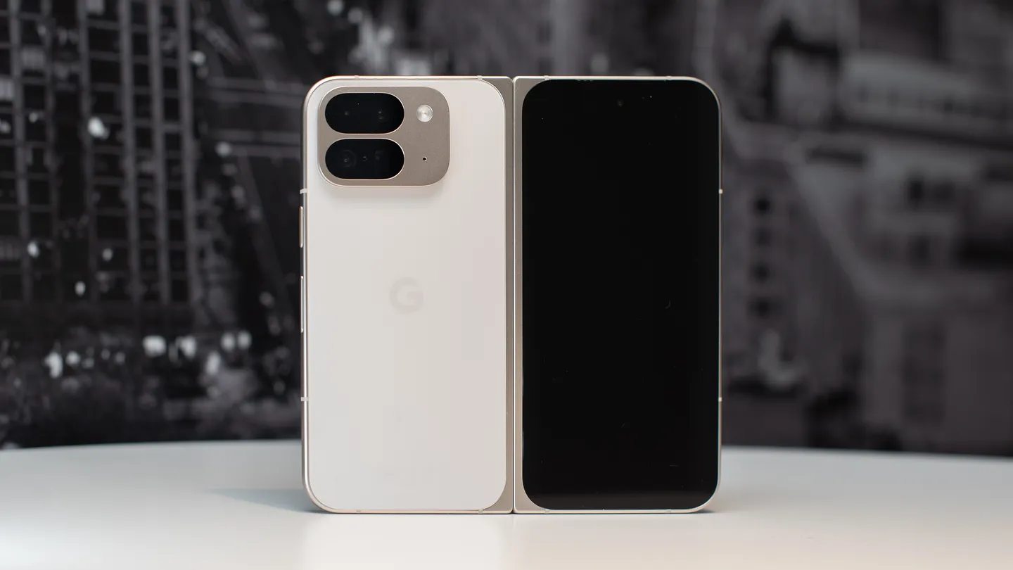 Google Pixel 10 Pro Fold может опередить Samsung Galaxy Z Fold 7 по двум важным показателям