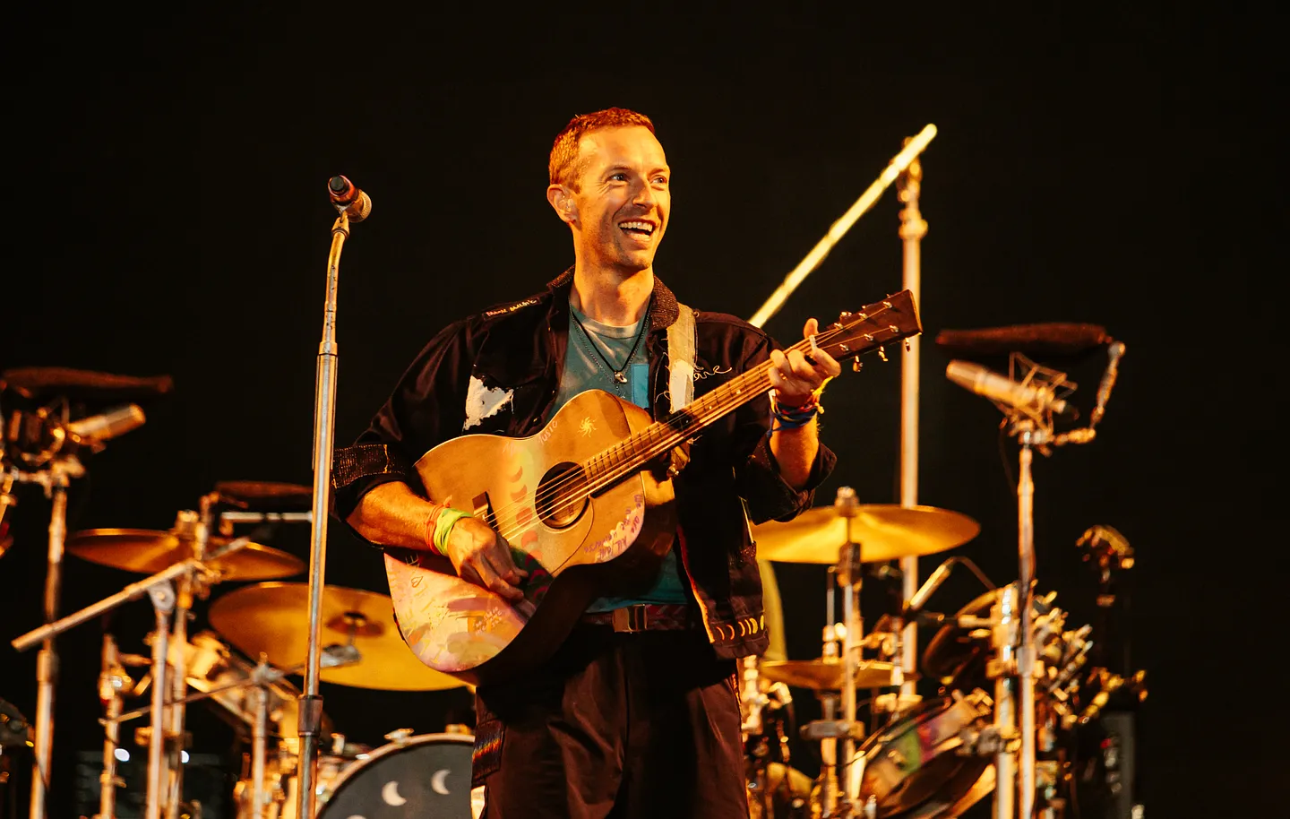 Coldplay раскрыли роман CEO в прямом эфире концерта
