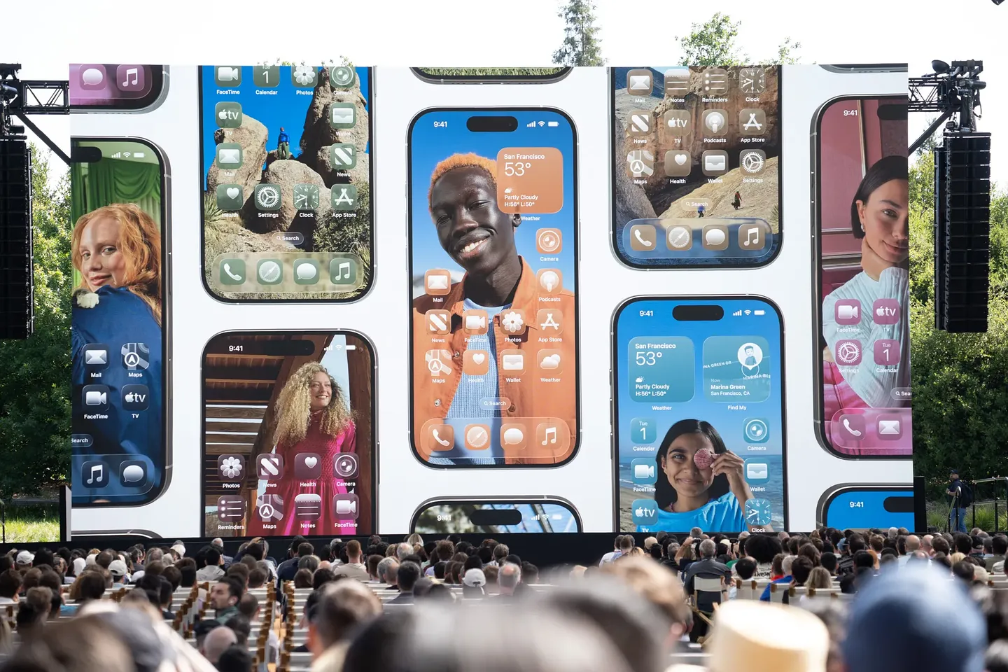«Жидкое стекло»: новый дизайн Apple, который никто не просил
