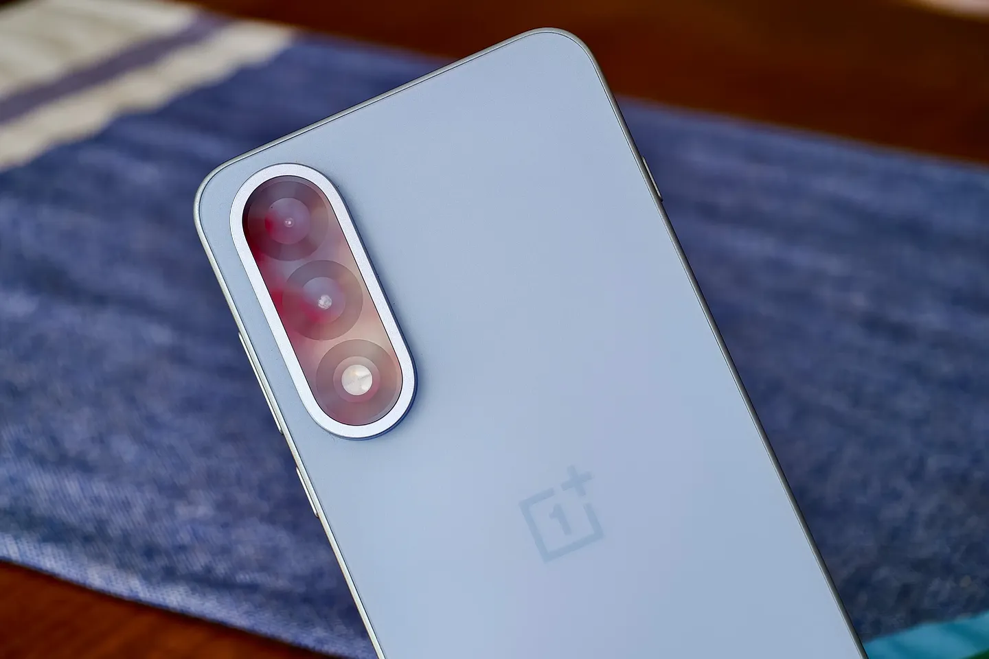 OnePlus Nord 5: селфи-флагман для экономных
