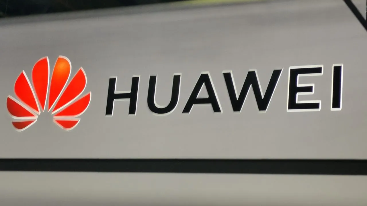 Бывших сотрудников Huawei посадили за кражу секретов
