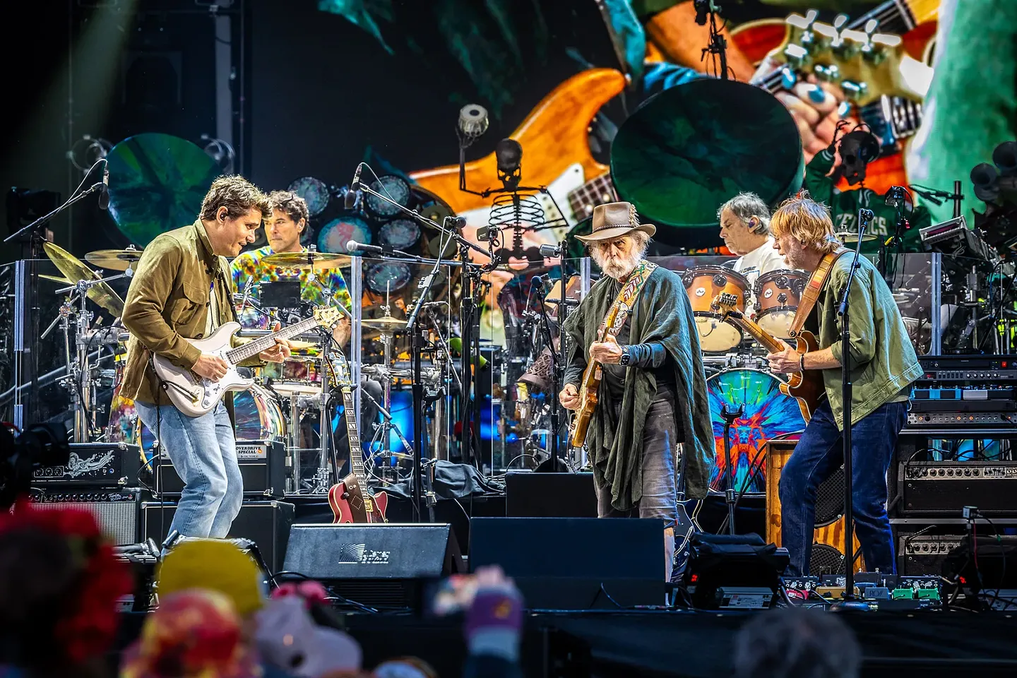 Dead & Company и 60 лет Grateful Dead: празднование на грани анекдота и космической мистики в Сан-Франциско