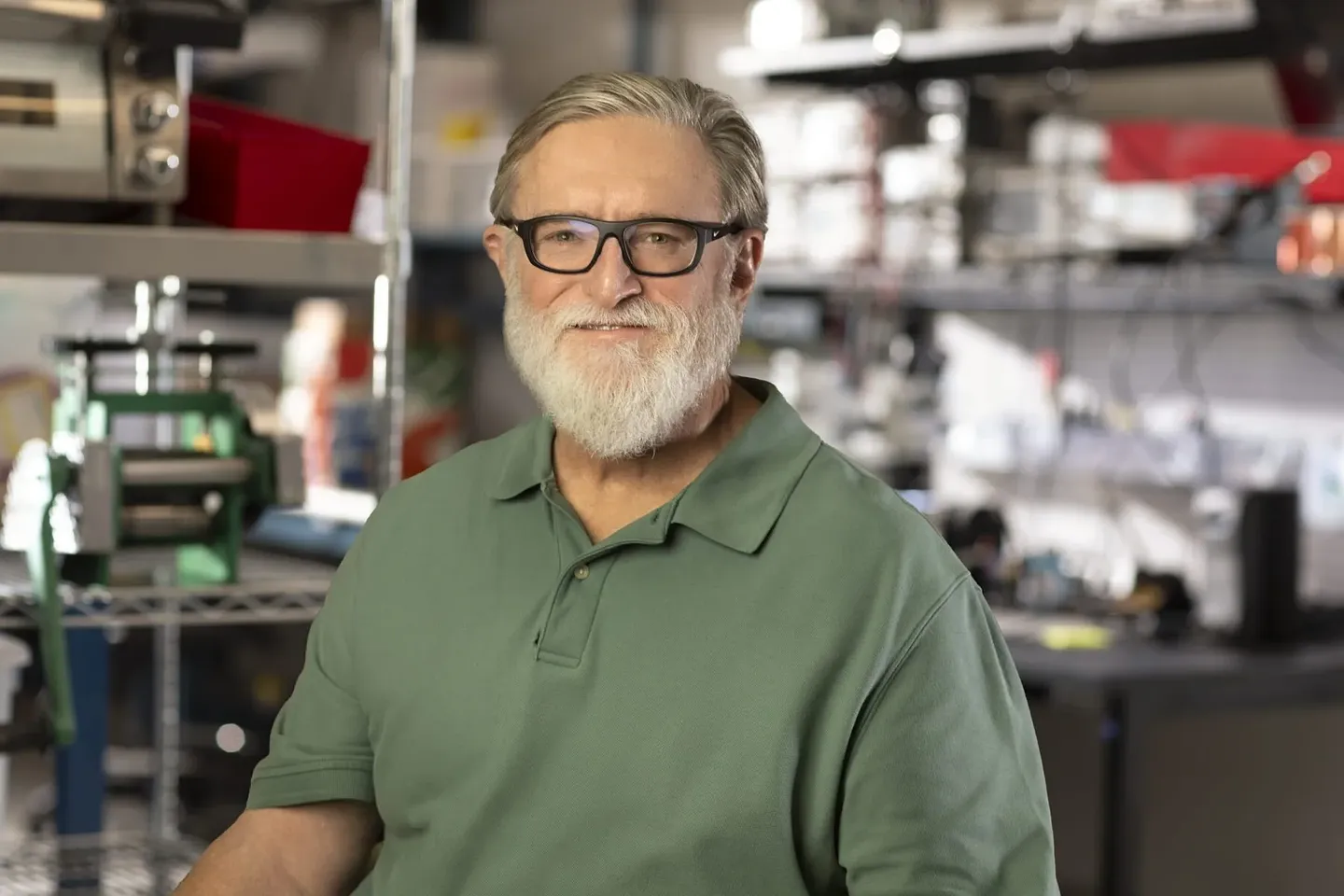 Гейб Ньюэлл купил яхтенную верфь Oceanco