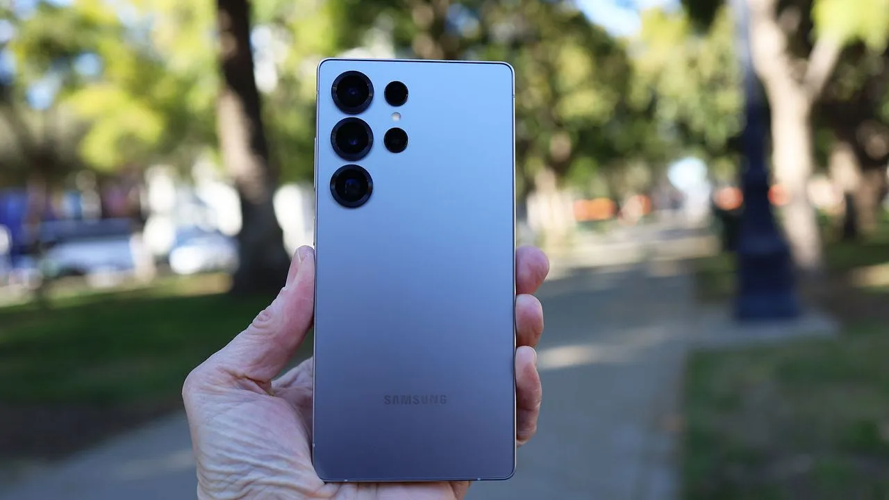 Samsung Galaxy S26 Ultra получит прокачанную камеру и ускоренную зарядку