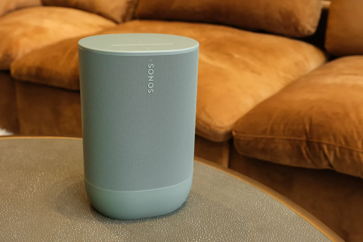 Sonos готовится объединить голосовое управление с «умным» домом Philips Hue