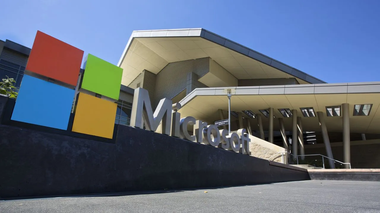 Microsoft собирается вернуть сотрудников в офисы?