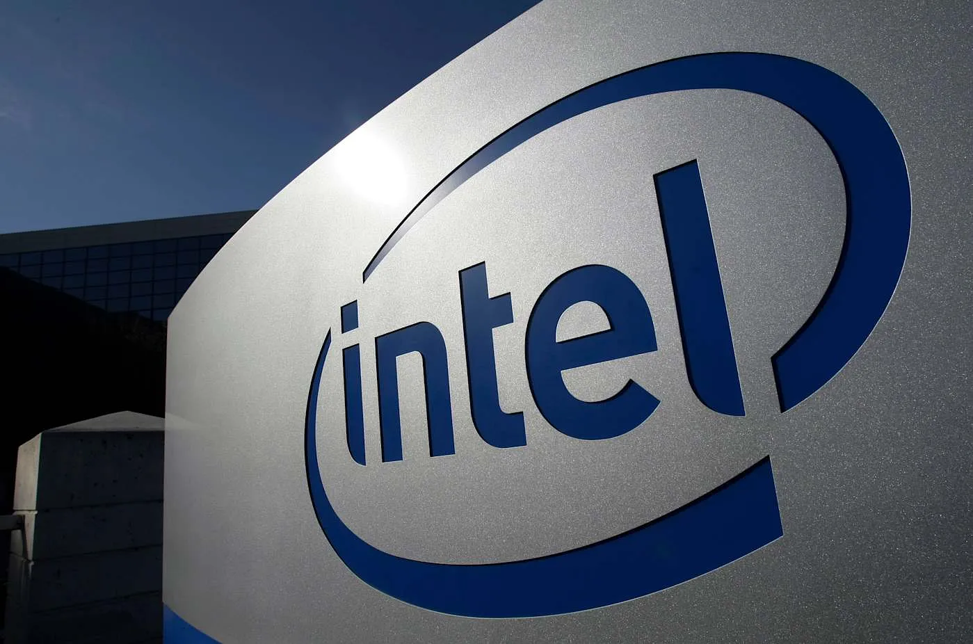 Администрация Трампа рассматривает покупку доли в Intel