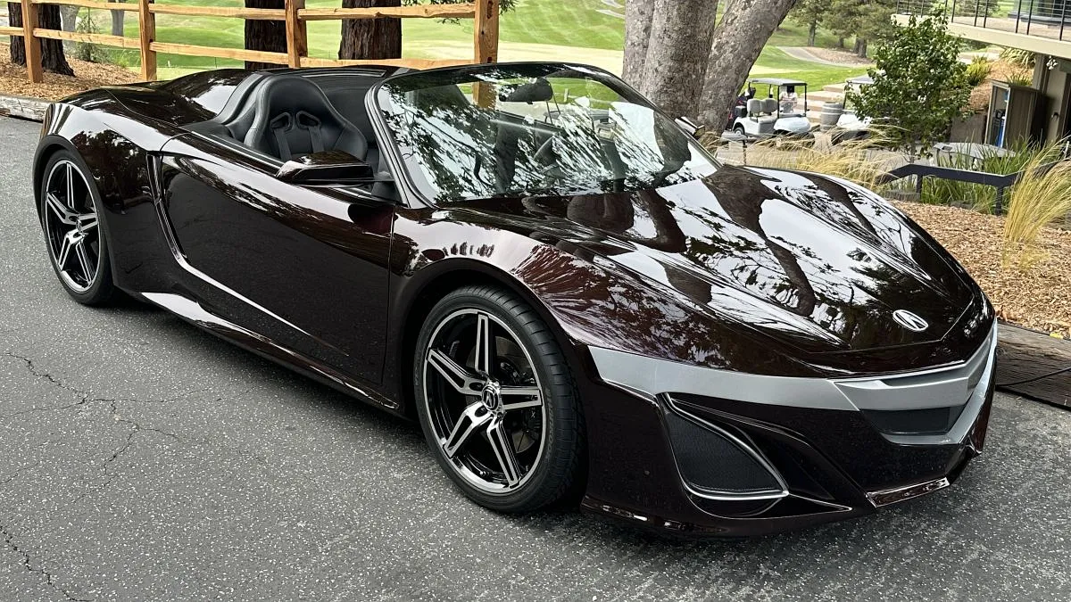 Acura выставляет на аукцион суперкар «Мстителей»