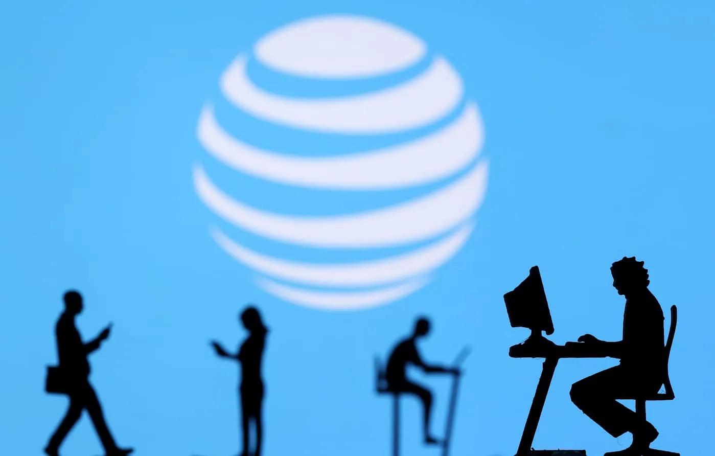 AT&T покупает частоты на $23 млрд у EchoStar