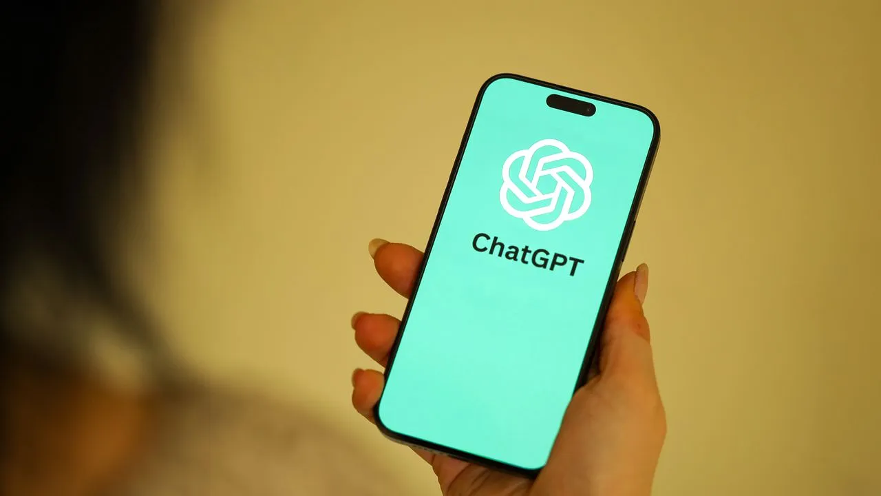 Беспощадные войны ИИ-чатов: ChatGPT взял всех за горло