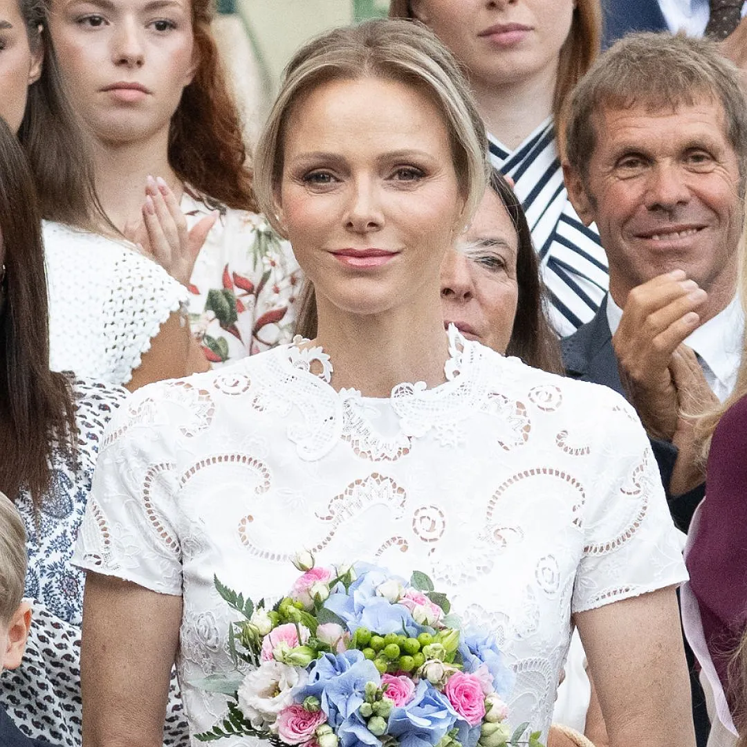 Принцесса Шарлен сменила Барби на кружево: кровавый завтрак в Монако