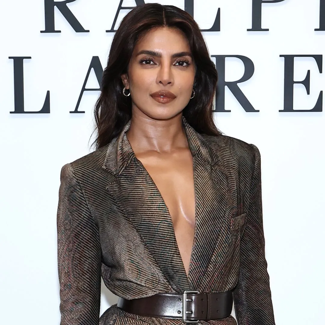 Голое плечо осени: как Priyanka Chopra украла шоу Ralph Lauren