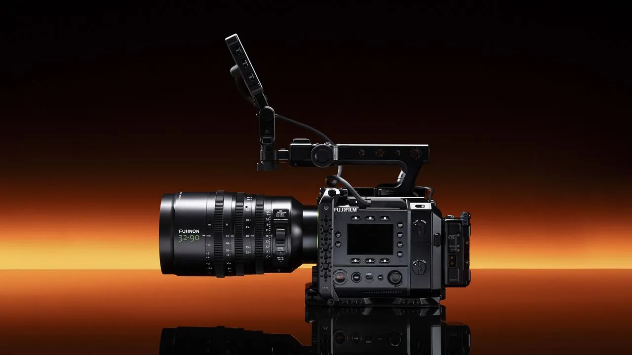 FUJIFILM СНИМАЕТ КИНО!