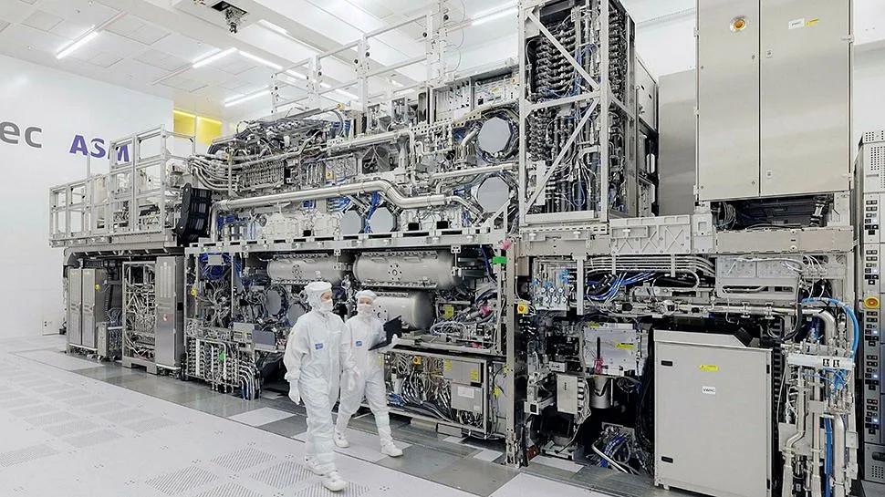ASML вкладывает $1,5 млрд в европейского конкурента OpenAI – Mistral AI, чтобы ускорить проектирование чипов будущего