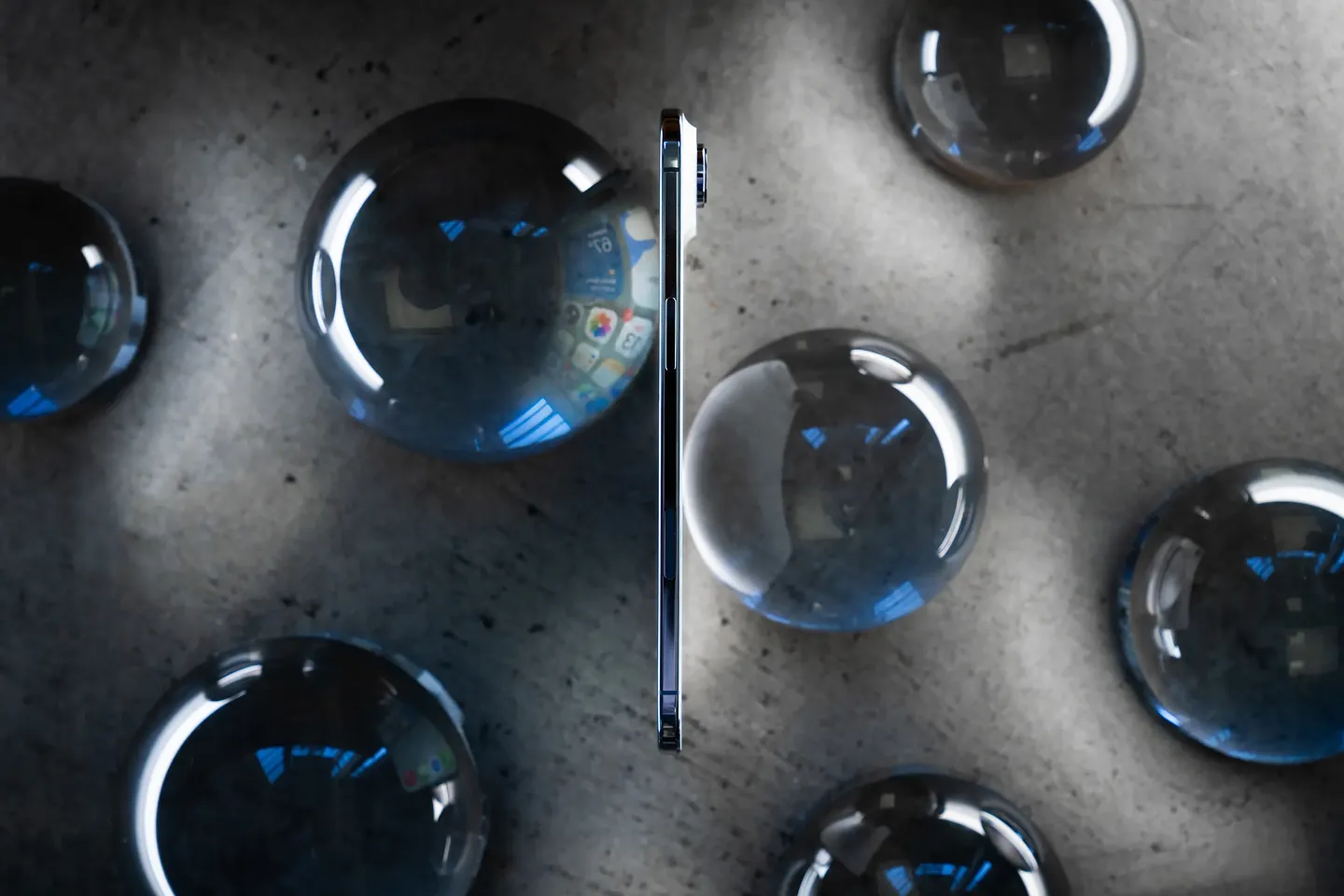 Обзор Apple iPhone Air: тонкий намёк на революцию