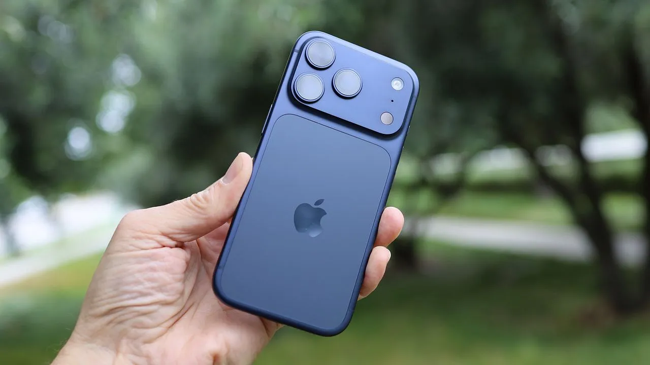 iPhone 17: цветные, но хрупкие?