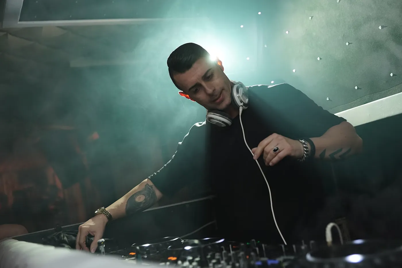 Spotify интегрируется с DJ-платформами – теперь ваши плейлисты реально могут стать смыслом вечеринки!