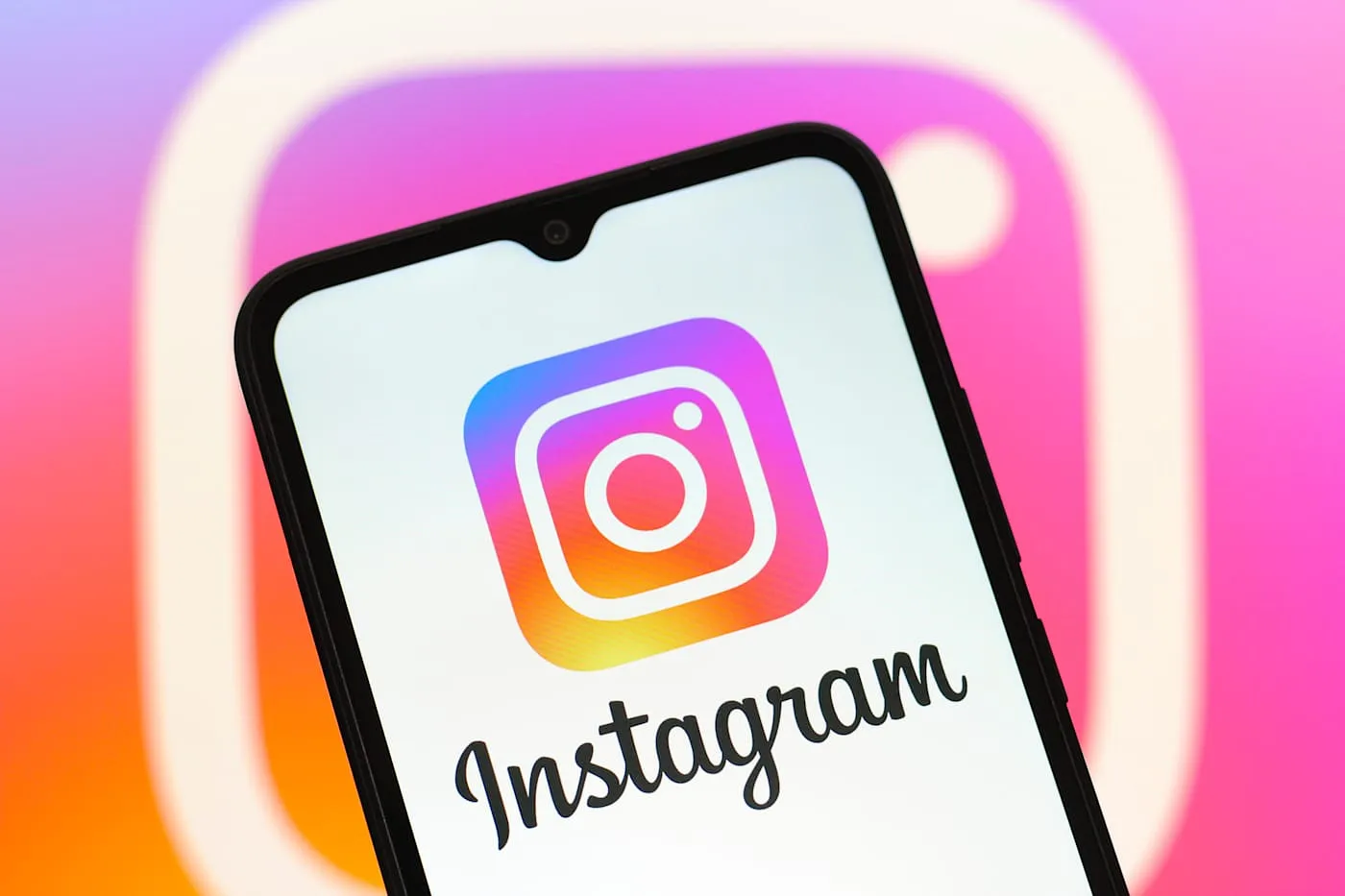Instagram достиг 3 млрд пользователей: Meta идёт в Reels вопреки TikTok и здравому смыслу