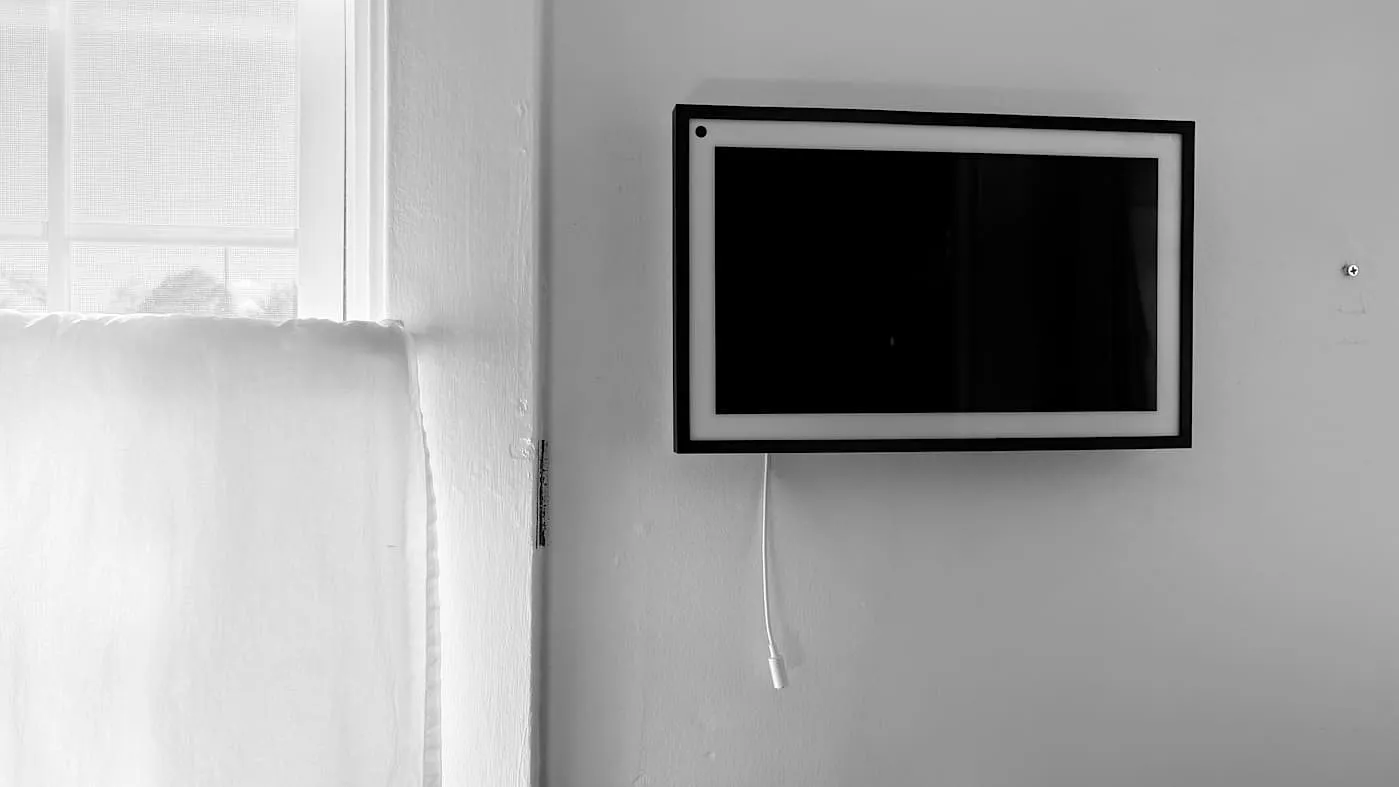 Не покупайте Echo Show (заберите мой себе)