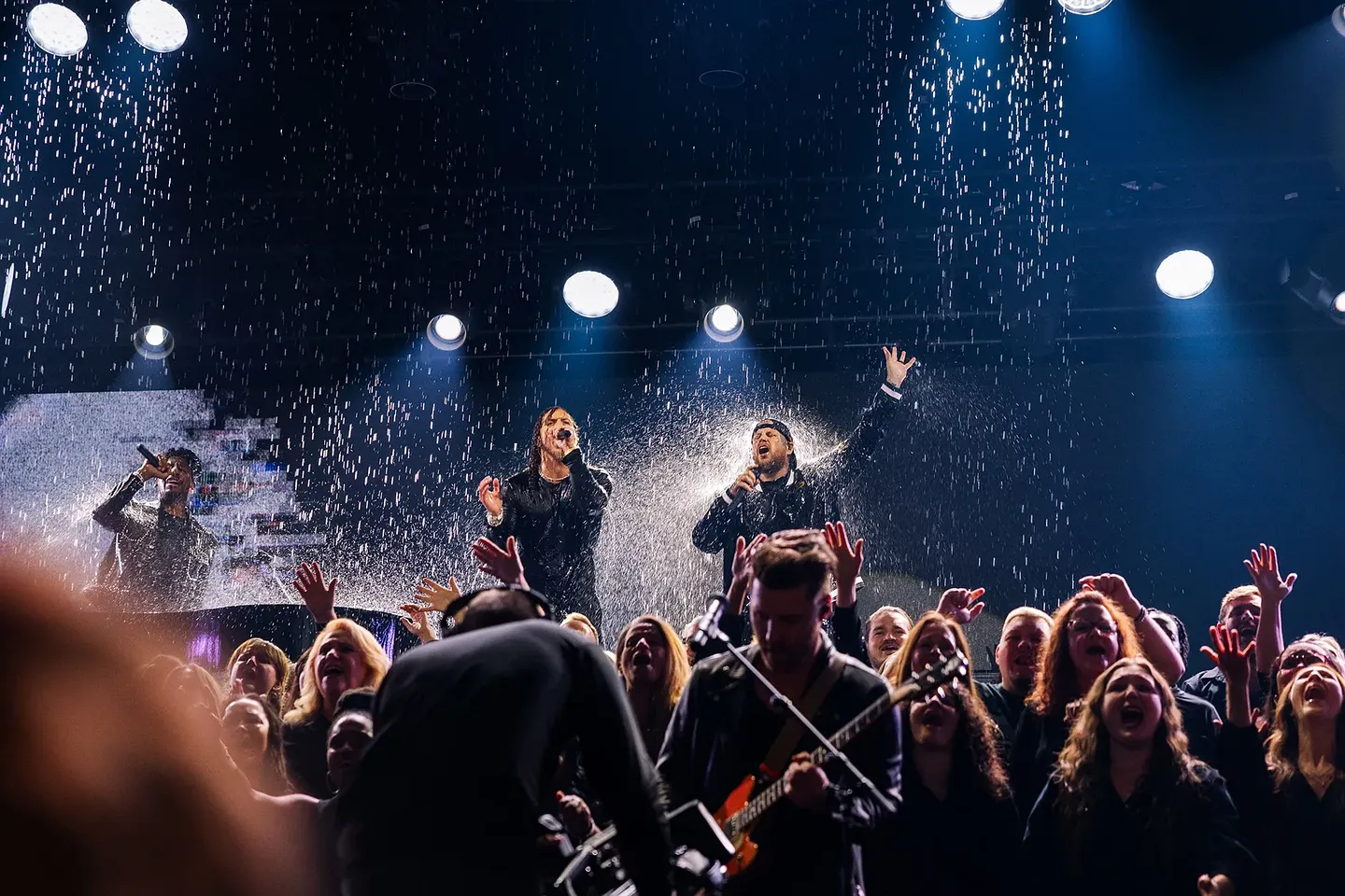 Улетные победы на Dove Awards: кто вынес гусей и зажег церковь
