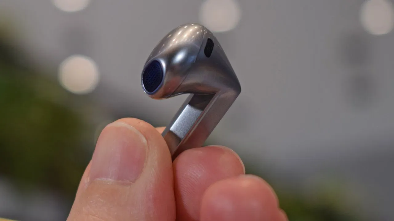 Загадочный слив: грядёт редизайн Samsung Galaxy Buds 4