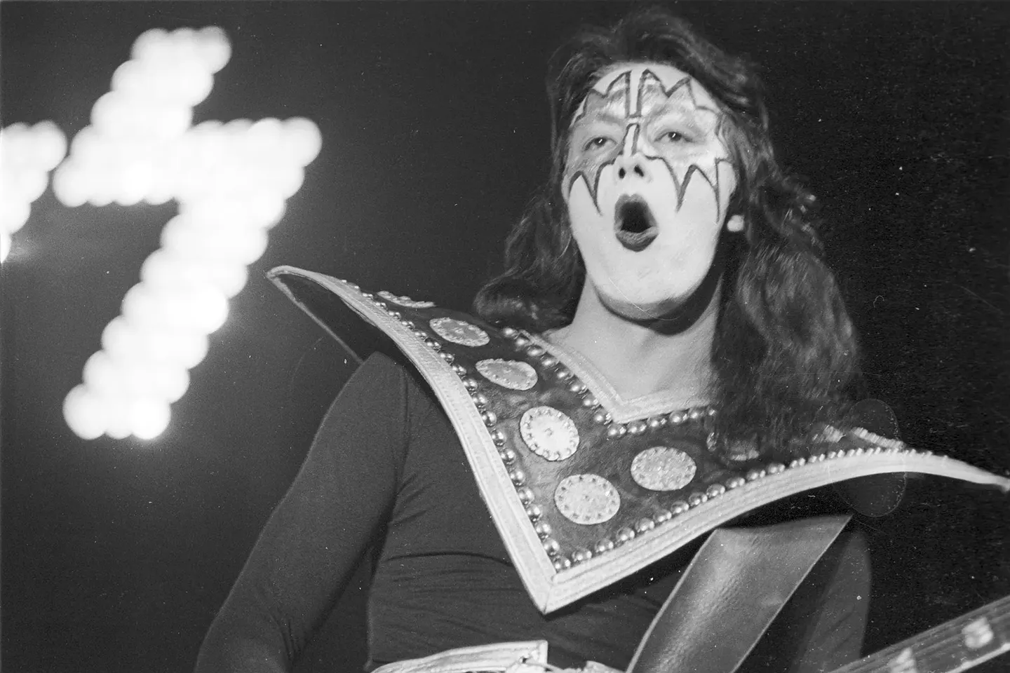 Звездный путь Ace Frehley: Хиты с KISS и за пределами