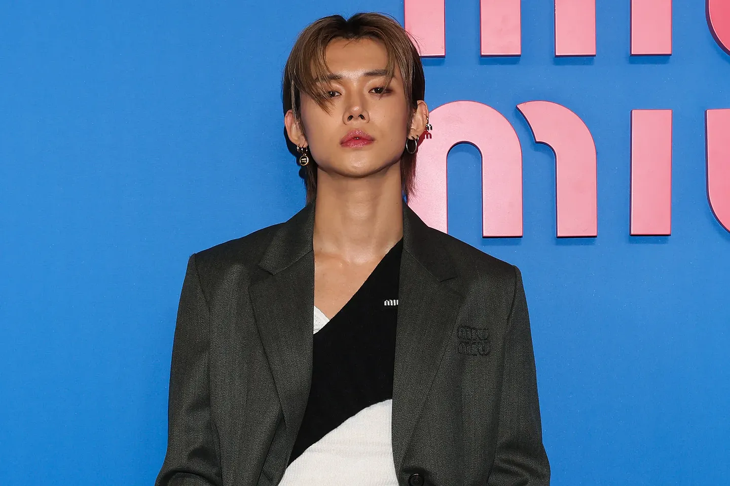 YEONJUN (TXT) готовит сольный альбом: «Без ярлыков» и без рубашки!
