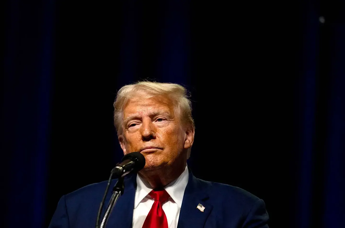 Знаменитости против Трампа: сражение на нотах