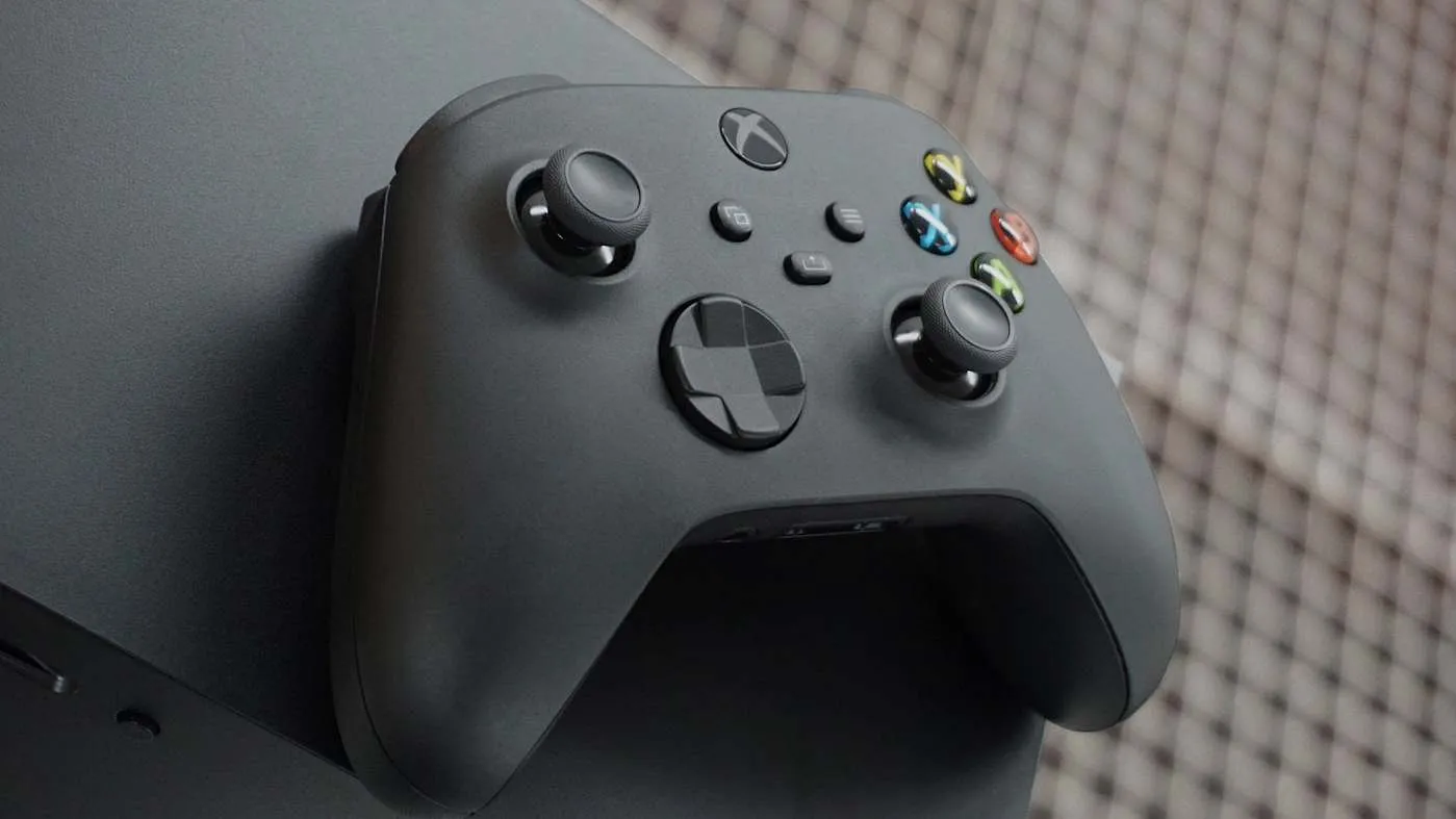 Microsoft поднимает цены на Xbox Dev Kit