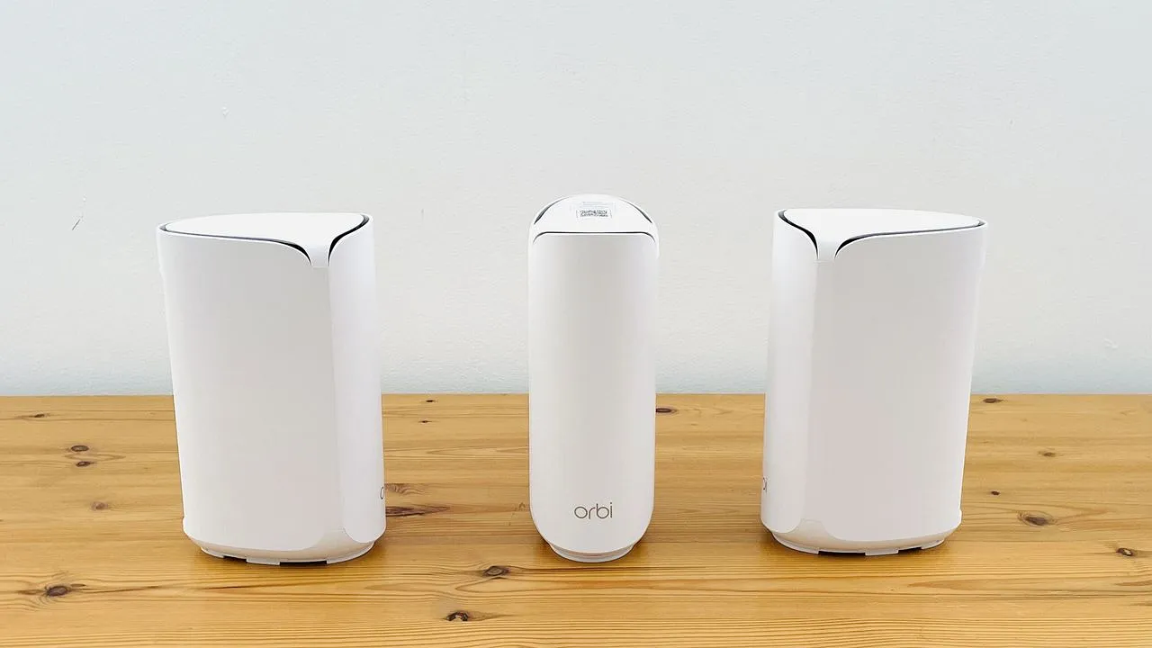 Netgear Orbi 373: на страже вашего Wi-Fi, даже если вы живёте во дворце